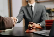 When to Consult an Attorney: Recognizing Critical Signals in Your Criminal Case